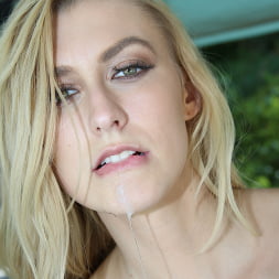 Alexa Grace en 'Dogfart' - Blacks On Blondes (Miniatura 30)