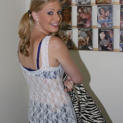 Allie James in 'Dogfart' - Glory Hole (Thumbnail 1)
