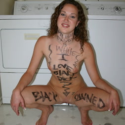 Amber Simpson en 'Dogfart' - Wife Writing (Miniatura 6)