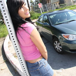 Chelsie Rae in - Interracial Pickups (Photo 3) Chelsie Rae in 'Dogfart' - Interracial Pickups (Thumbnail 3)