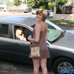 Katie Thomas in Katie Thomas (Photo 2) Katie Thomas in 'Dogfart' Katie Thomas (Thumbnail 2)