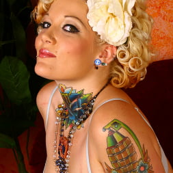 Candy Monroe in 'Dogfart' Candy Monroe (Thumbnail 1)