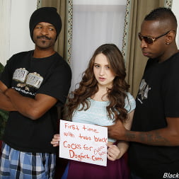 Elektra Rose in 'Dogfart' - Blacks On Blondes (Thumbnail 4)