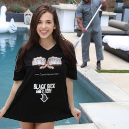 Keisha Grey in - Blacks On Blondes - Scene 3 (Photo 2) Keisha Grey in 'Dogfart' - Blacks On Blondes - Scene 3 (Thumbnail 2)