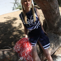 Kennedy Kressler in - Blacks On Blondes (Photo 1) Kennedy Kressler in 'Dogfart' - Blacks On Blondes (Thumbnail 1)