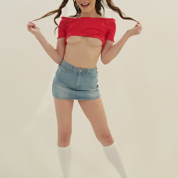 Kylie Quinn in 'Dogfart' - Glory Hole (Thumbnail 36)