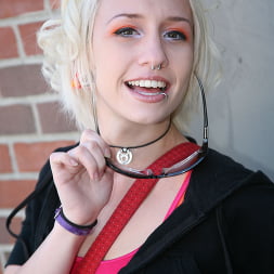 Proxy Paige in - Glory Hole (Photo 1) Proxy Paige in 'Dogfart' - Glory Hole (Thumbnail 1)