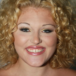 Shirley Dimples in 'Dogfart' - Glory Hole (Thumbnail 1)