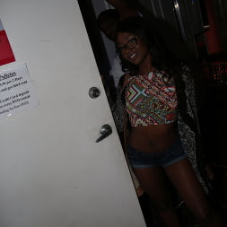 Skyler Nicole in - Gloryhole Initiations (Photo 5) Skyler Nicole in 'Dogfart' - Gloryhole Initiations (Thumbnail 5)