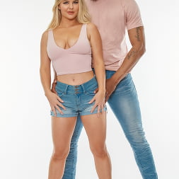 Slimthick Vic en 'Dogfart' - Blacks On Blondes - Scene 2 (Miniatura 84)